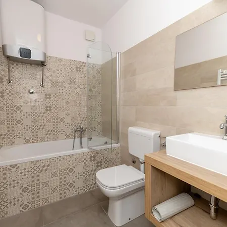 Luxury Erceg Apartmán *